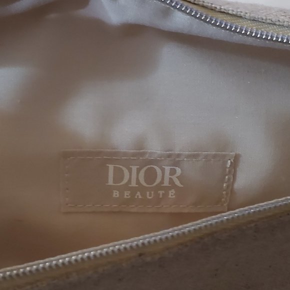 BNIB Dior linen logo pouch - Picture 7 of 7